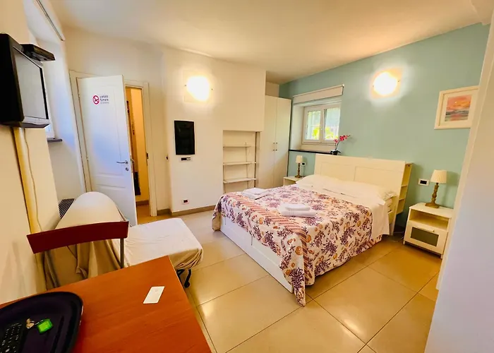 Le Caravelle Πανσιόν Λεβάντο